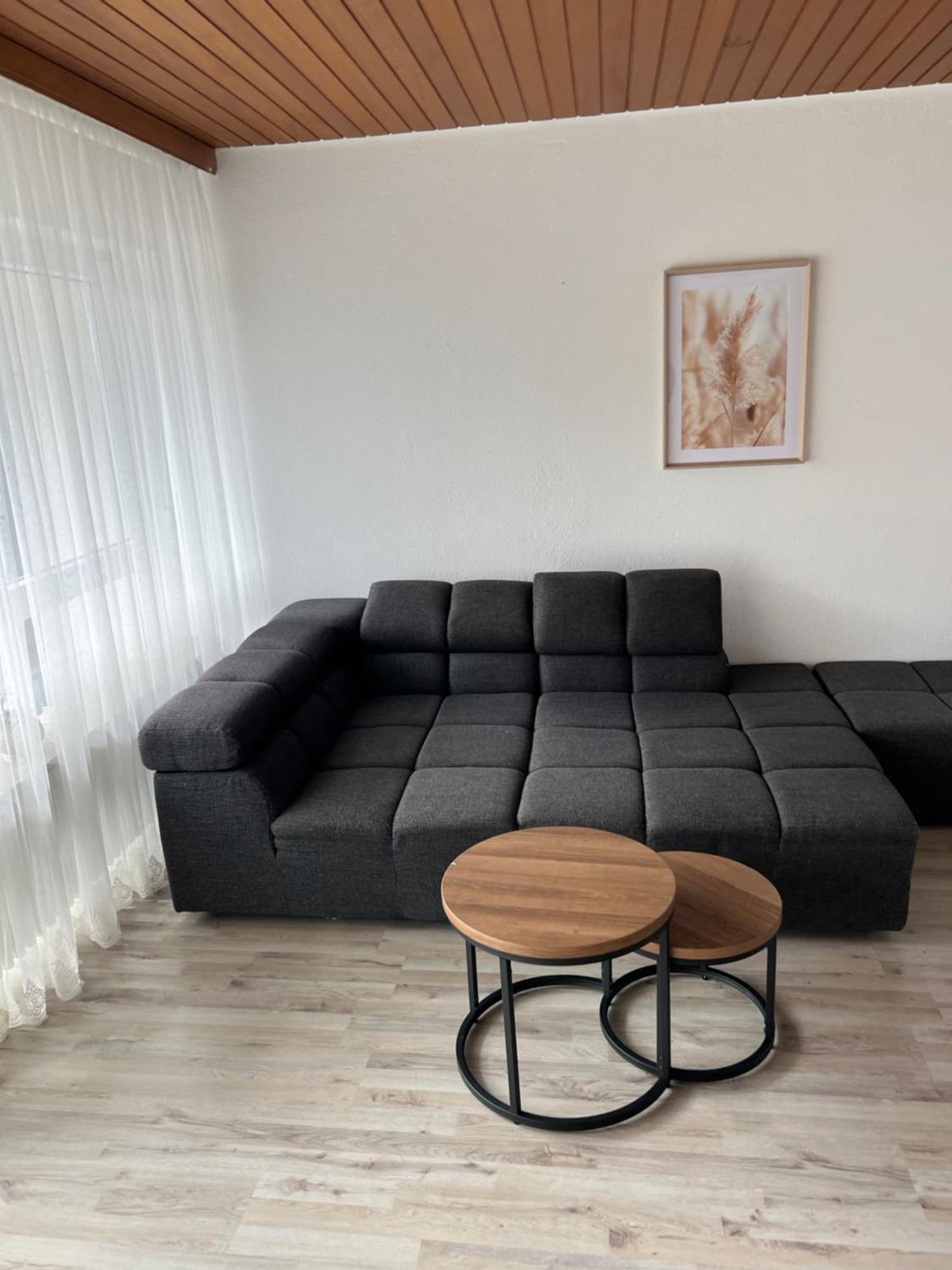 Reiheneckhaus Mit Garten Und Terasse