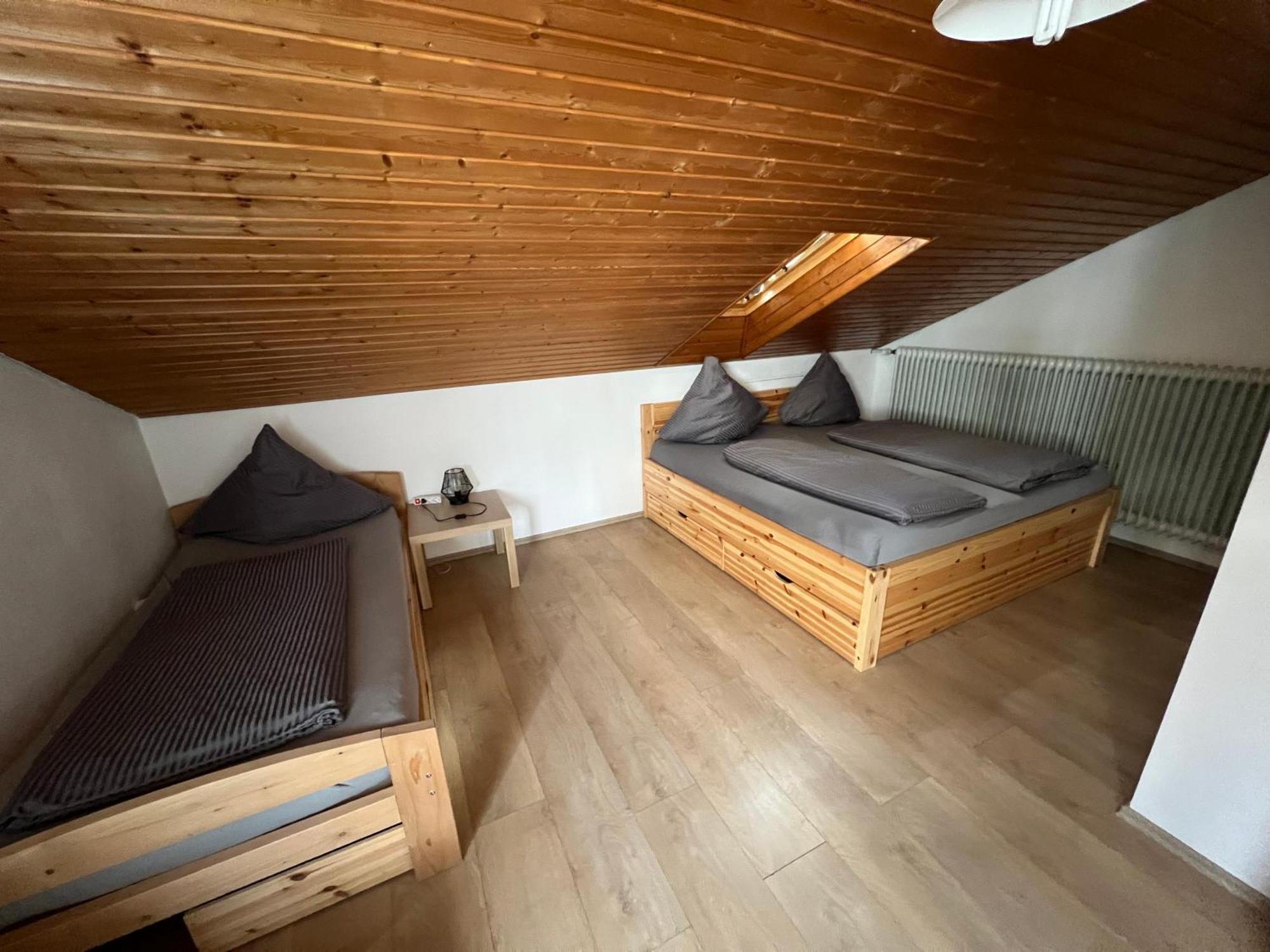 Ferienhaus Reiheneckhaus Mit Garten Und Terasse